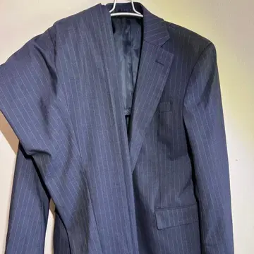 네이비 스트라이프 비즈니스 정장 GU S
