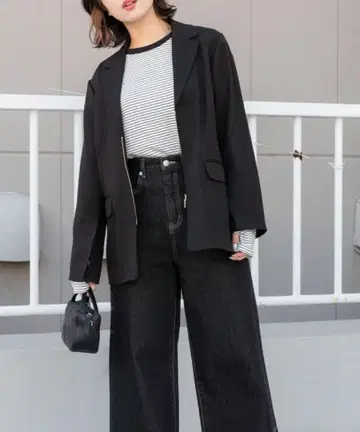 [ 완전 완판 아이템 ] 센스 오브 플레이스 지퍼 테일러드 자켓