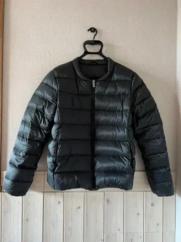 PYRENEX 피레넥스 노카라 다운 사이즈 40 블랙