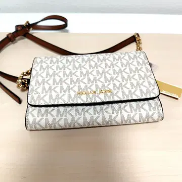 미사용 새상품! MICHAEL KORS MK 로고 숄더백