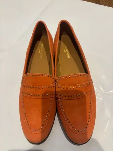 오렌지 스웨이드 슬립온 신발