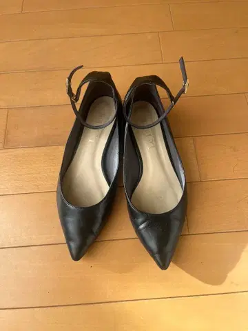 Le Talon 블랙 스틸레토 펌프스 23