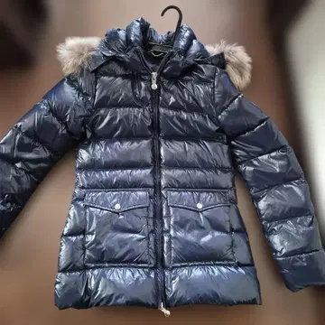 피레넥스 네이비 다운 자켓 퍼 부착