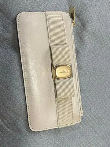 [ 거의 미사용 ] 페라가모 카드 슬롯 코인 케이스