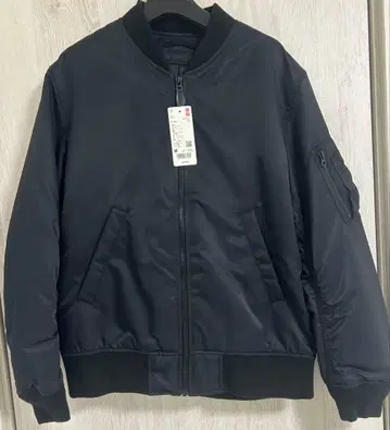 [미사용 새상품] 유니클로 UNIQLO MA-1 블루종 M 사이즈