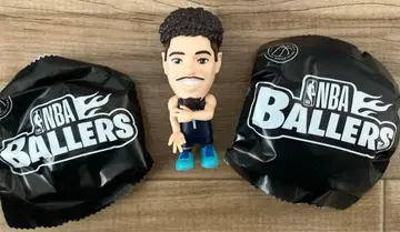 NBA BALLERS 라멜로볼 레어