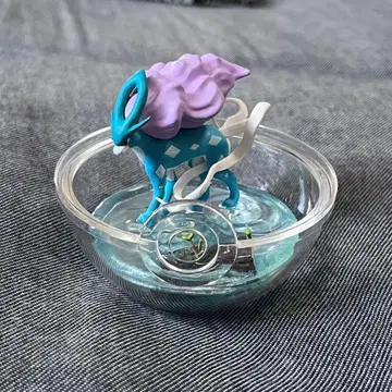 포켓몬 테라리움 컬렉션 5 스이쿤