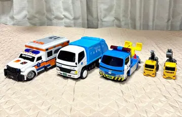 [ 덤 포함 ] 구급차 쓰레기 수거차 견인차 미니카 3종 세트