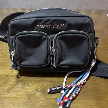 TOMMY JEANS 숄더백