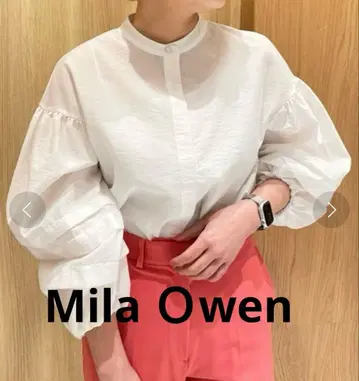 Mila Owen (미라 오웬) 스탠드 카라 턱 슬리브 블라우스 화이트