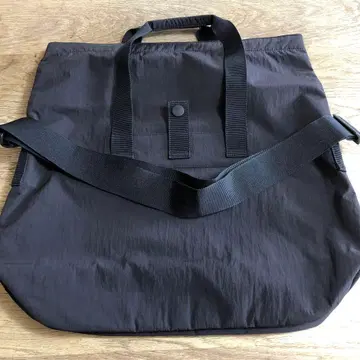 UNIQLO 롤백 블랙 미사용품