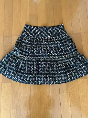 제인 마플 플레어 스커트 네이비 체크