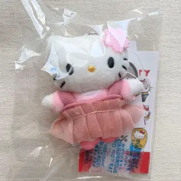 LOWRYSFARM Me% HELLO KITTY 토이 키링 벚꽃