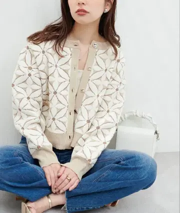 natural couture 몰 얀 꽃 자카드 가디건 A