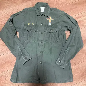 FROM THE GARRET 셔츠 사이즈 M