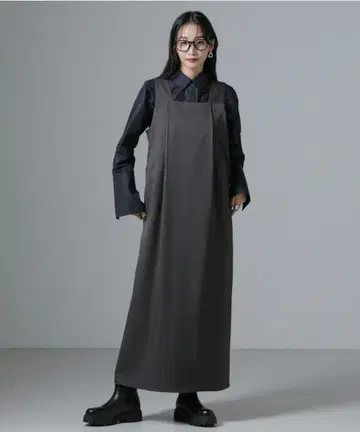 택 포함 미사용 나노 유니버스 살로펫 턱 원피스