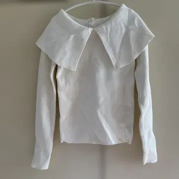 rienda 화이트 긴팔 상의