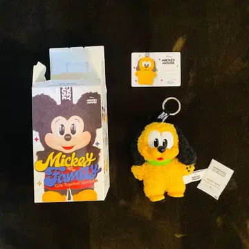 [ POP MART ] 미키 패밀리 플루토
