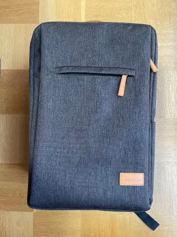 다크 그레이 폴리에스테르 백팩