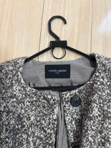 UNITED ARROWS 노카라 자켓 베이지 계열