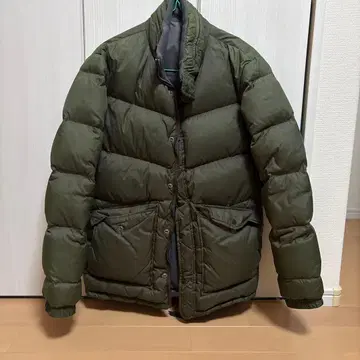 SHIPS JET BLUE 올리브 다운 자켓