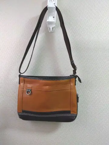 DOUBLES 남성용 천연 가죽 카멜 숄더백