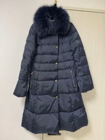 에포카 다운 코트 롱 퍼 포함 네이비 40 사이즈