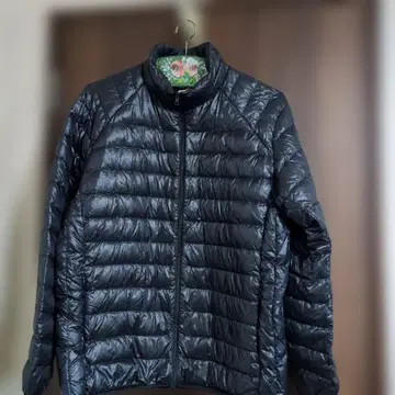 블랙 퀼팅 다운 자켓