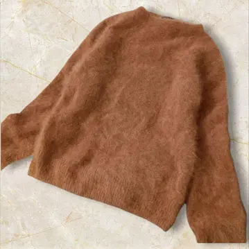 미쉘클랑 울 샤기 니트 스웨터 카멜 복슬복슬