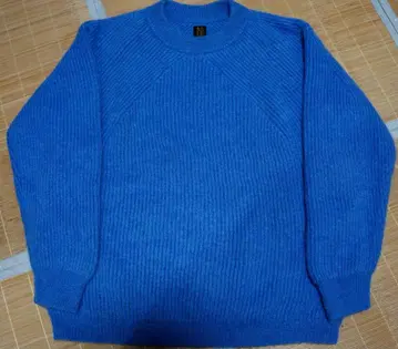 BATONER 바토너 알파카 혼방 스웨터 파랑