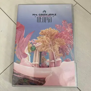 Mrs. GREEN APPLE 'utopia' DVD 초회 한정판