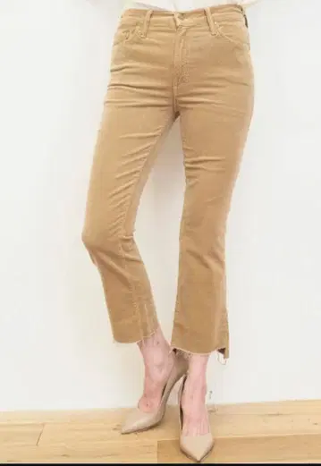 Mother insider crop stepfry 베이지