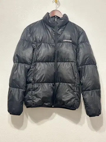 CONVERSE 블랙 다운 자켓