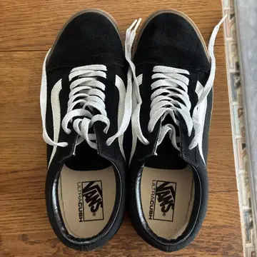 VANS 올드스쿨 검솔