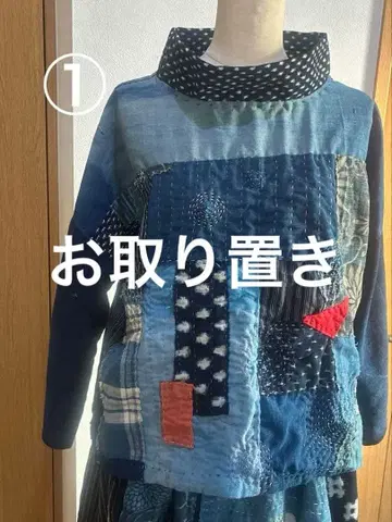 빈티지 원단 앞뒤의 표정이 다른 2웨이 블라우스