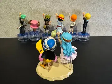 원피스 월드 컬렉션 동료의 증표다 로그스토리 비비&카루 컴프 세트