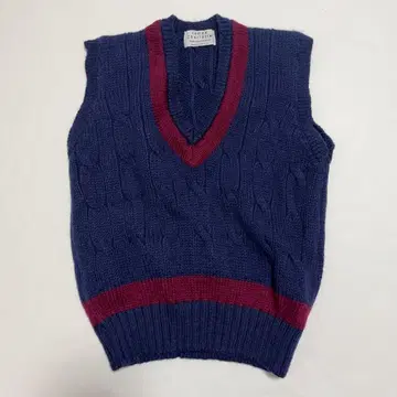 James charlotte 칠든 케이블 니트 베스트 울 네이비