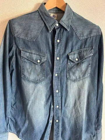 Wrangler 데님 셔츠 blue bell L 사이즈 새상품급 1927
