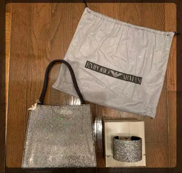 EMPORIO ARMANI 파티 백과 팔찌 세트