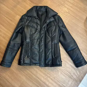 블랙 다운 자켓