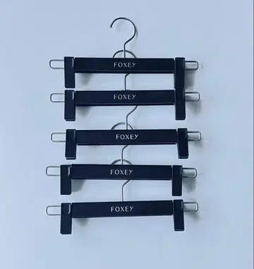 폭시 FOXEY 하의 스커트 행거 5개 세트