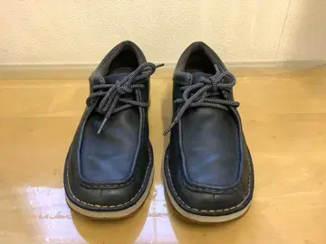 Clarks 네이비 가죽 신발 캐주얼
