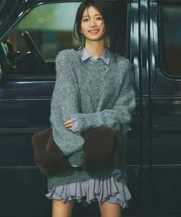 코코딜 택 포함 새상품 케이블 니트 x 페플럼 셔츠 미니 원피스