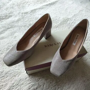 [ 새상품급 ] BARCLAY 버클레이 스퀘어토 펌프스 베이지 24cm