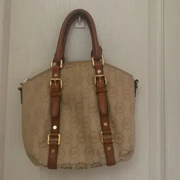 Michael Kors 로고 패턴 숄더백 새상품급 스트랩 미사용