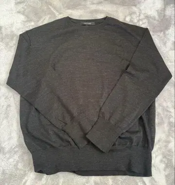 언타이틀 울 실크 크루넥 니트 다크 그레이