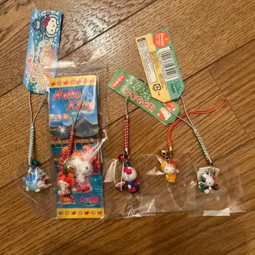 헬로키티 스트랩 5개 세트