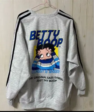 새상품 베티 부프 트레이닝복 그레이 얇은 소재 BETTY BOOP