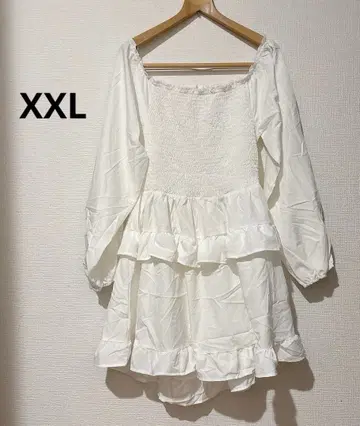 XXL 화이트 프릴 달린 원피스 긴팔