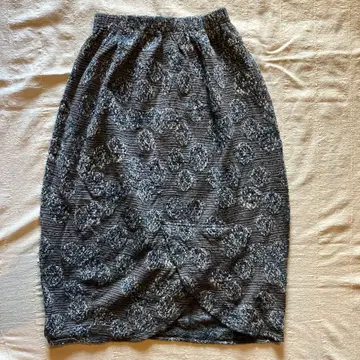 요건 레일 벌룬 롱 스커트